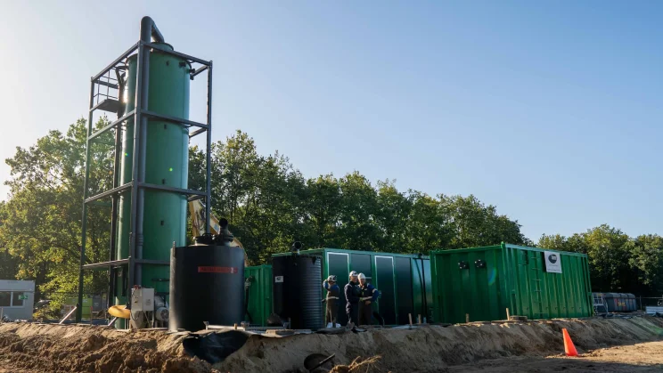Hoe maak je een vloeistofdichte opstelplaats voor een (tijdelijke) waterzuivering