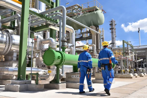 Refinery & Chemical